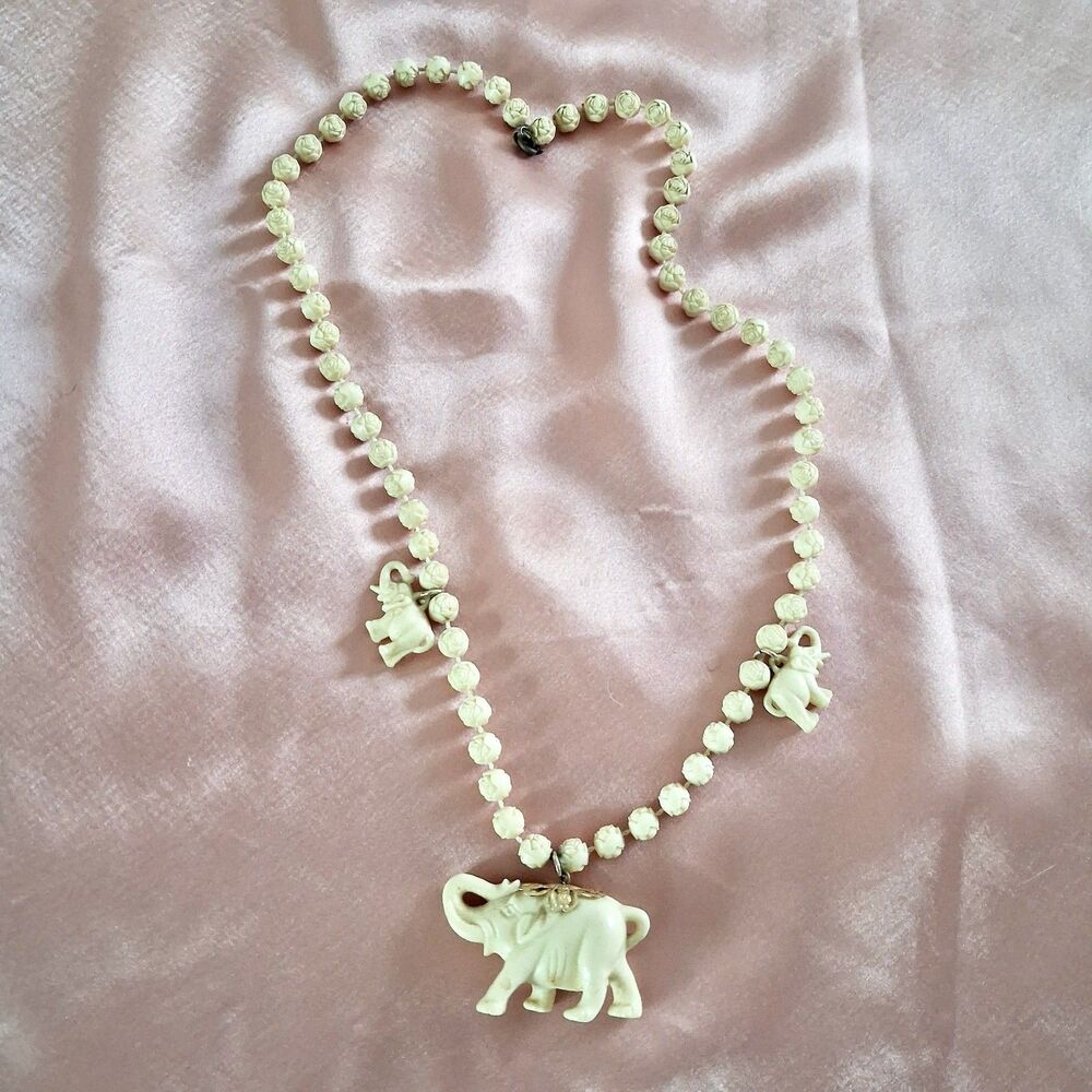 Vintage 3 Carved Elephants Charms Pendant Necklace 26"Roses Flowers Plastic